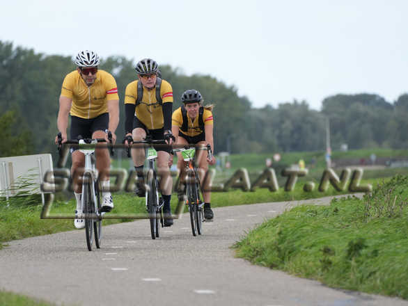 D6670.jpg